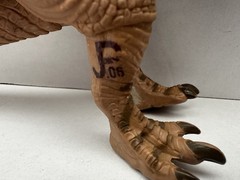 Vintage 1993 Jurassic Park Young T-Rex w/ Dino Damage Wound Piece JP06 Kenner