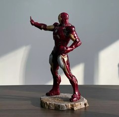 Iron Man – Marvel Cinematic Universe Avengers Super Hero
