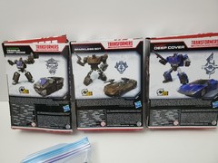Transformers WFC Netflix Lot Sparkless Bot Deep Cover Deseeus Drone