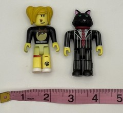 ROBL0X Figured Business Cat And Diggin All Dogs Set Of 2 Series 1 No Codes