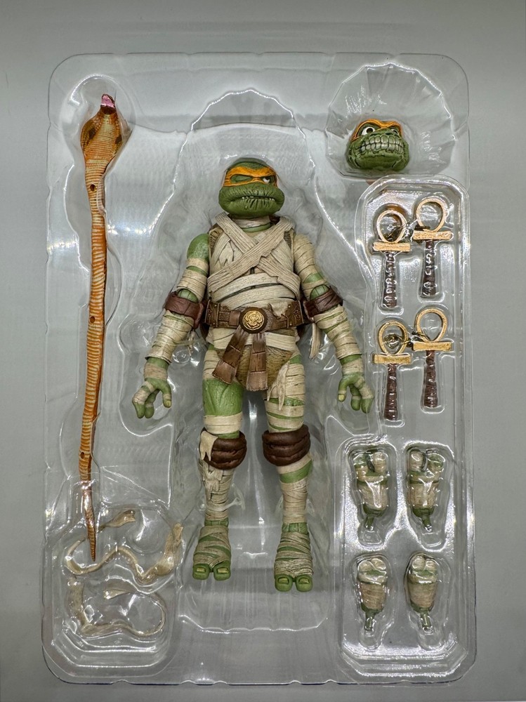 MICHELANGELO as the MUMMY NECA TMNT x Universal Monsters Ninja Turtles COMPLETE