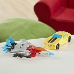 Collectible Bumblebee & Starscream 7-Inch Transformers Figures for Kids Ages 6+