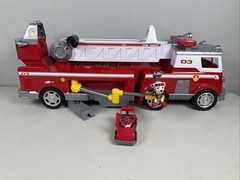 Paw Patrol ULTIMATE RESCUE Fire Truck w/Extendable 2 ft Ladder MARSHALL 🔥🔥