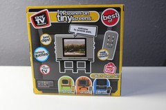 Tiny TV Classics Jurassic Park Mini Working Collectible TV Retro Desk Toy NEW