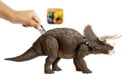 Jurassic World Dinosaur Habitat Defender Triceratops Action Figure Dino Trac…
