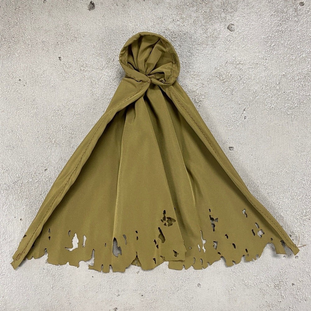 SU-EZHC-BRN: 1/12 wired battle damaged Hooded cape for 6″ figure – Olive