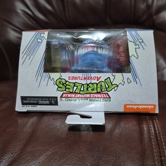 NECA TMNT Adventures Bellybomb Cover Variant Boxed Action Figure