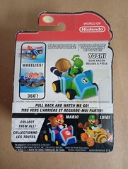 Nintendo Mario Kart YOSHI Coin Racer by Jakks Pacific Pull-n-Go Stunts BRAND NEW