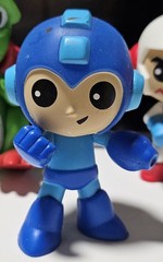 Funko Mystery Minis Lot Retro Video Games Mr Mrs Pacman Megaman Qbert Dig Dug