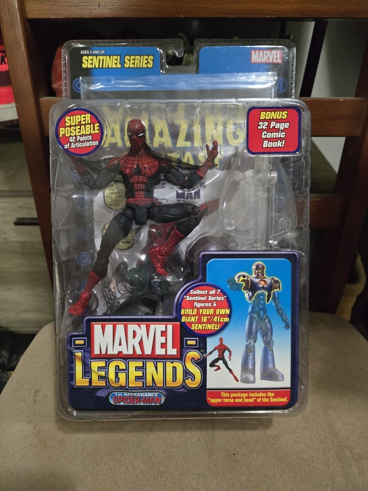 2005 Toy Biz Marvel Legends 1st Appearance Spider-Man Sentinel Series BAF