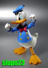 Herocross ~ HMF #006 Disney 2019 Donald Duck Figure 1st Ver