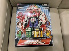 1997 Bandai Power Rangers Turbo Deluxe Double Morphing Rescue Megazord! In Box!