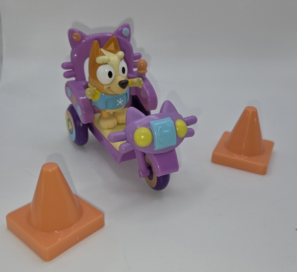 Bluey Toy Lot Cat Squad Bike with 2 Cones + 1 Bingo Figure Moose Toys