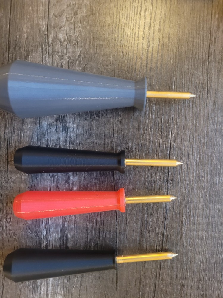 Pyro Poke Non-sparking Awl