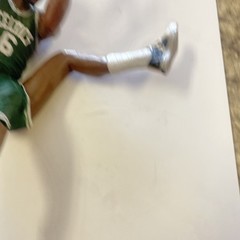 MCFARLANE NBA LEGENDS SERIES 3 CELTICS HOF C BILL RUSSELL LOOSE Sold As Is!