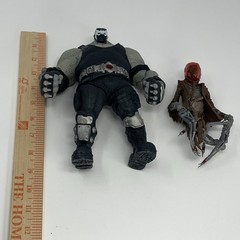 McFarlane DC Multiverse Bane BAF w/ Scarecrow Last Knight On Earth