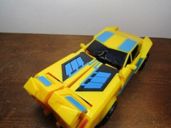 Hasbro Transformer Yellow 2015 C2349 Age 4 And Up