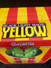 Ron English Mc Supersized Vinyl Art Figure Neón Black Light Magic Street NEW!