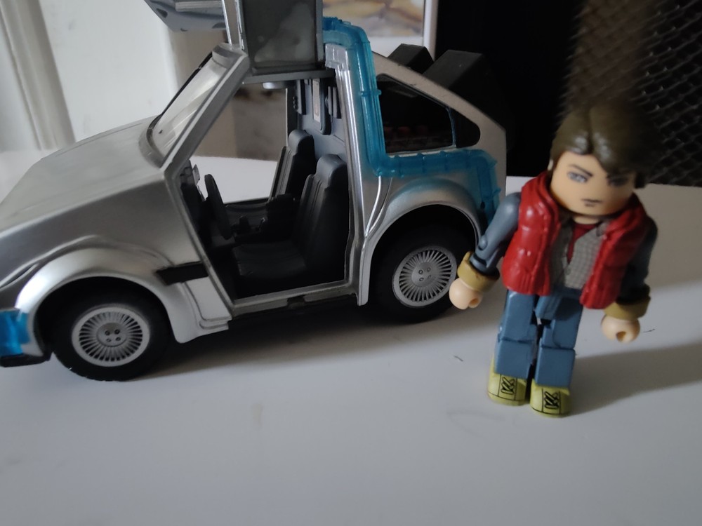 Minimates Back To The Future Delorean Time Machine With Marty McFly