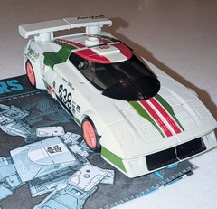 Transformers Earthrise Wheeljack Deluxe Siege War For Cybertron