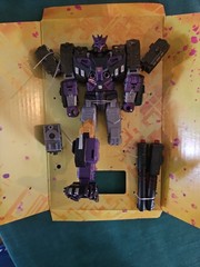Transformers: Legacy United Voyager – Tarn Action Figure – Missing Parts