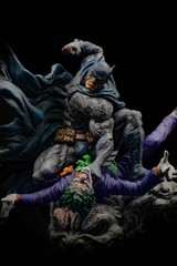 SMDC-01 – BATMAN VS THE JOKER SCULPT MASTER SERIES