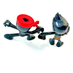 Two NINJA KIDZ TV Cartoon Game Figure Toys 1 pcs no weapon