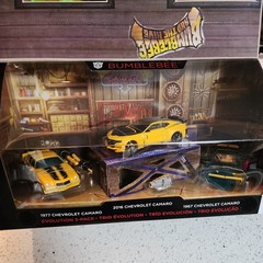 Hasbro Transformers The Last Knight Tribute Bumblebee 3 Pack – USA Seller