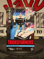 TRANSFORMERS STUDIO SERIES 86 PROWL MTMTE COLLECTION DELUXE CLASS