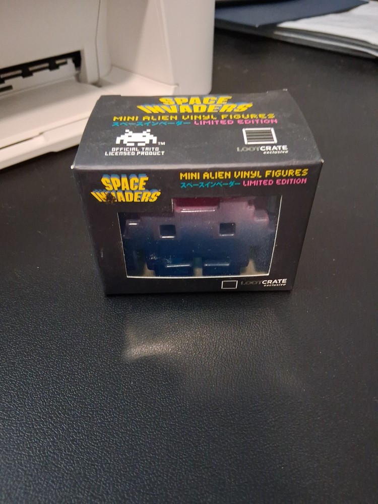Loot Crate Exclusive Space Invaders Mini Alien Vinyl Figure Taito – NEW IN BOX