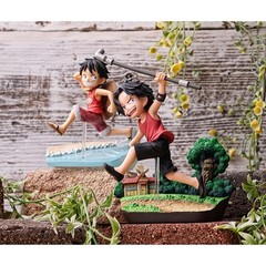 G.E.M. Series One Piece Portgas D Ace RUN RUN RUN 130mm Figure MH38194 MegaHouse