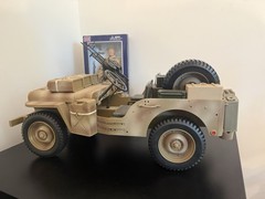 Soldiers of the World Jeep Vickers Machine Gun & Commando Figure (SAS)