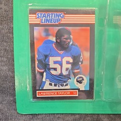 1988 & 1989 Kenner SLU Starting Lineup Lawrence Taylor New York Giants lot 2 New