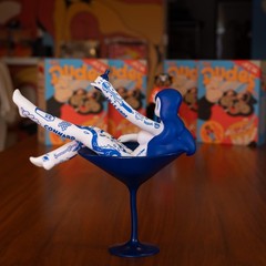 Mcbess Extra Dry 8″ Vinyl Figure Toy Blue Dudes Martini Babe 2024 Les Soft NEW