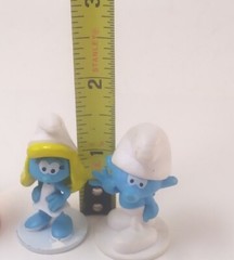 The Smurfs Figures Vintage Lot Of 4 PVC By Peyo 1.5 in. Tall