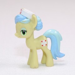 My Little Pony Nurse Snowheart Blind Bag Wave 9 Pony Figure Miniature Toy