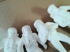 Vintage 1970 Louis Marx & Co. White Plastic Apollo Astronaut Figures Lot of 4