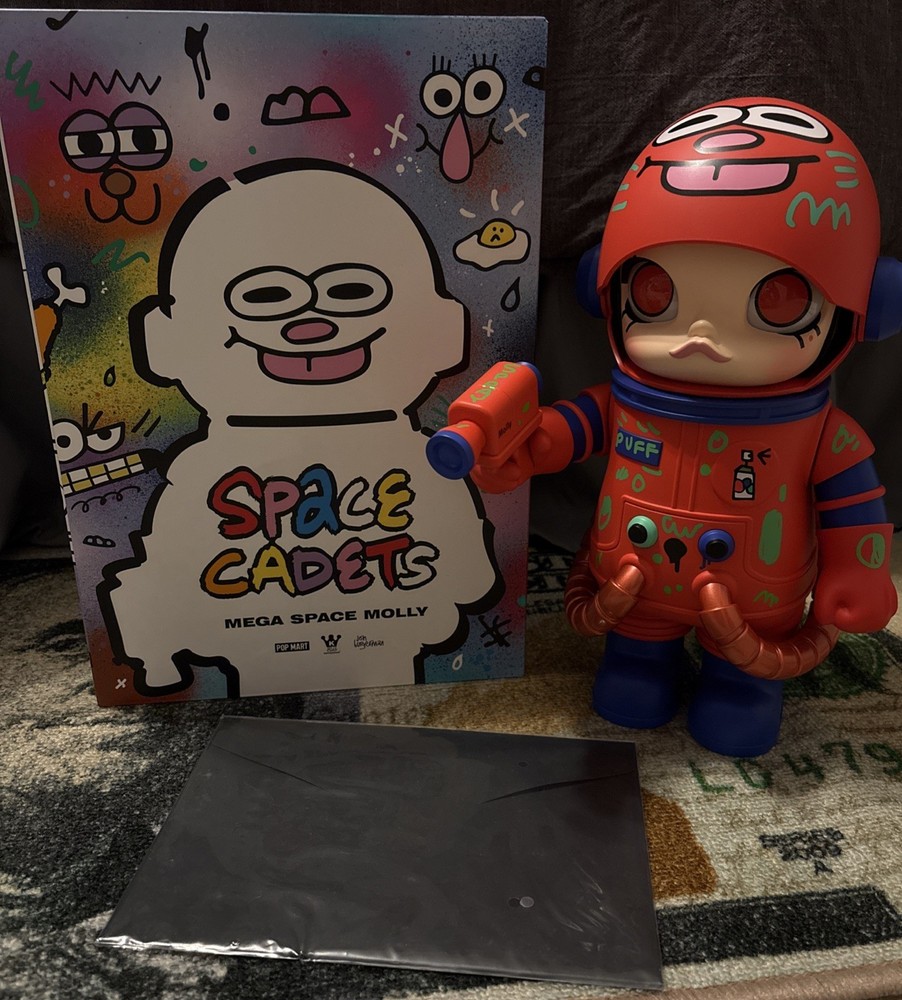 POPMART MEGA SPACE MOLLY 400% JON BURGERMAN SPACE CADETS “Puff” Authentic