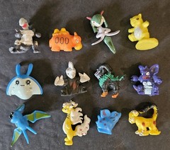 Pokemon Mini Figures – Lot of 140+ 2006/07 Gashapon Capsule Toys