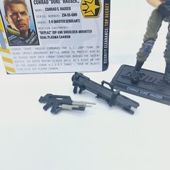 2011 Hasbro G.I. Joe Pursuit of Cobra CONRAD DUKE HAUSER w/ Weapon Card