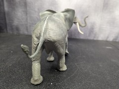 Vintage 1984 Imperial Elephant Lot of 2 12 x 7″ Vinyl Plastic *1 Tusk Broken*