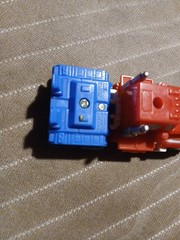 Transformers OPTIMUS PRIME Takara 2001 Hasbro Robots in Disguise 2.5″ Vtg HTF