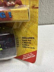 1998 FISTFUL OF ALIENS WAR PACK YES ! ENTERTAINMENT CORP.
