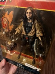 Liz Sherman Action Figure Hellboy Comic Mezco Toyz Mike Mignola 2005 Sealed NOS