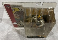 2002 McFarlane NFL Sportspicks Brett Favre Packers White Jersey/White Sleeves