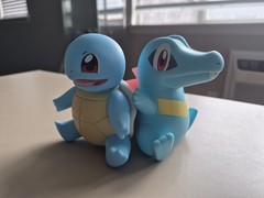 Jazwares Pokemon Select Series 2 Squirtle & Totodile Vinyl Figure Pre-Owned