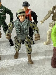 Lot Of 9 Chap Mei Solder Action Figures