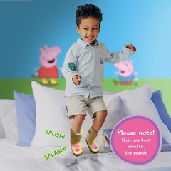 Peppa Pig Muddy Puddle Boots Sings Interactive Wearable Play Dress-up Toy
