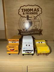 WOODEN DISNEY CARS PIXAR ! FRITTER DR DAMAGE CRUZE ! Crazy 8 Wood McQueen
