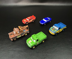 Disney Pixar Cars Diecast Toy car Lot of 5 Mixed – damage Lot *Read Desc